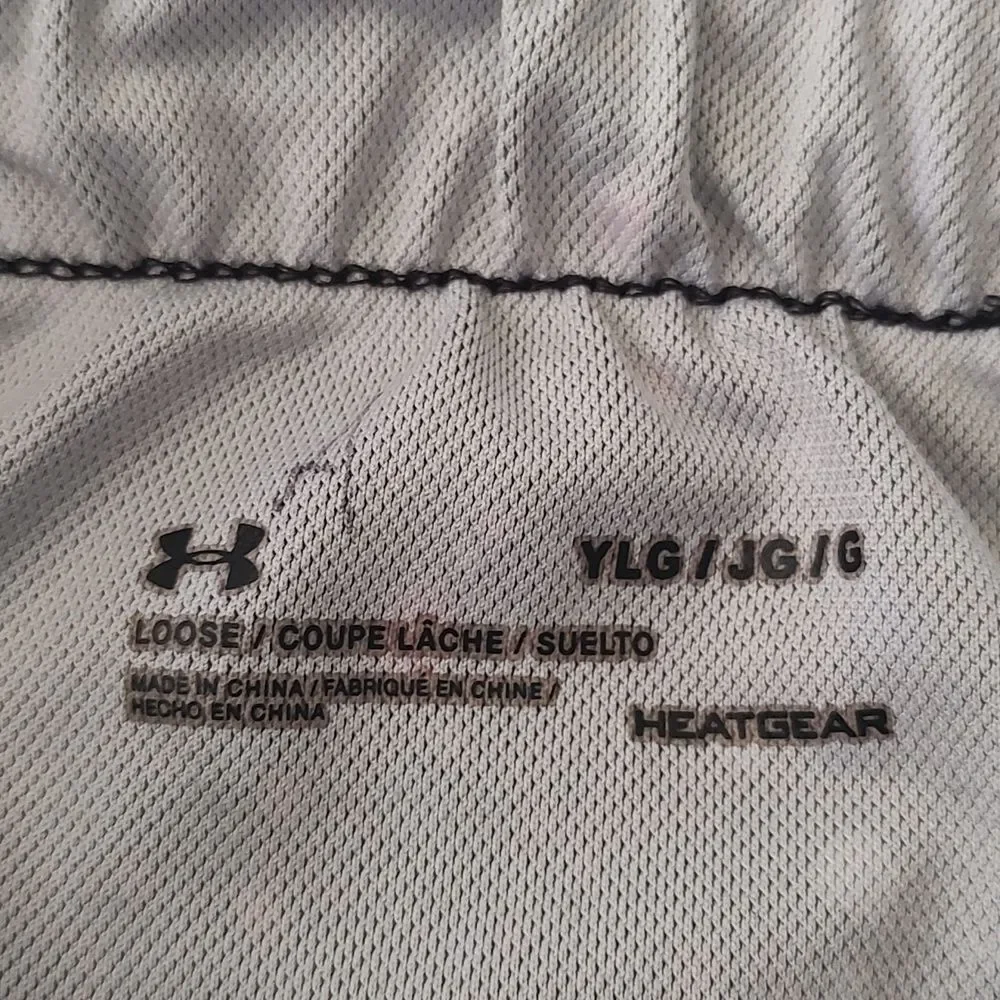 Under Armour girls short running shorts